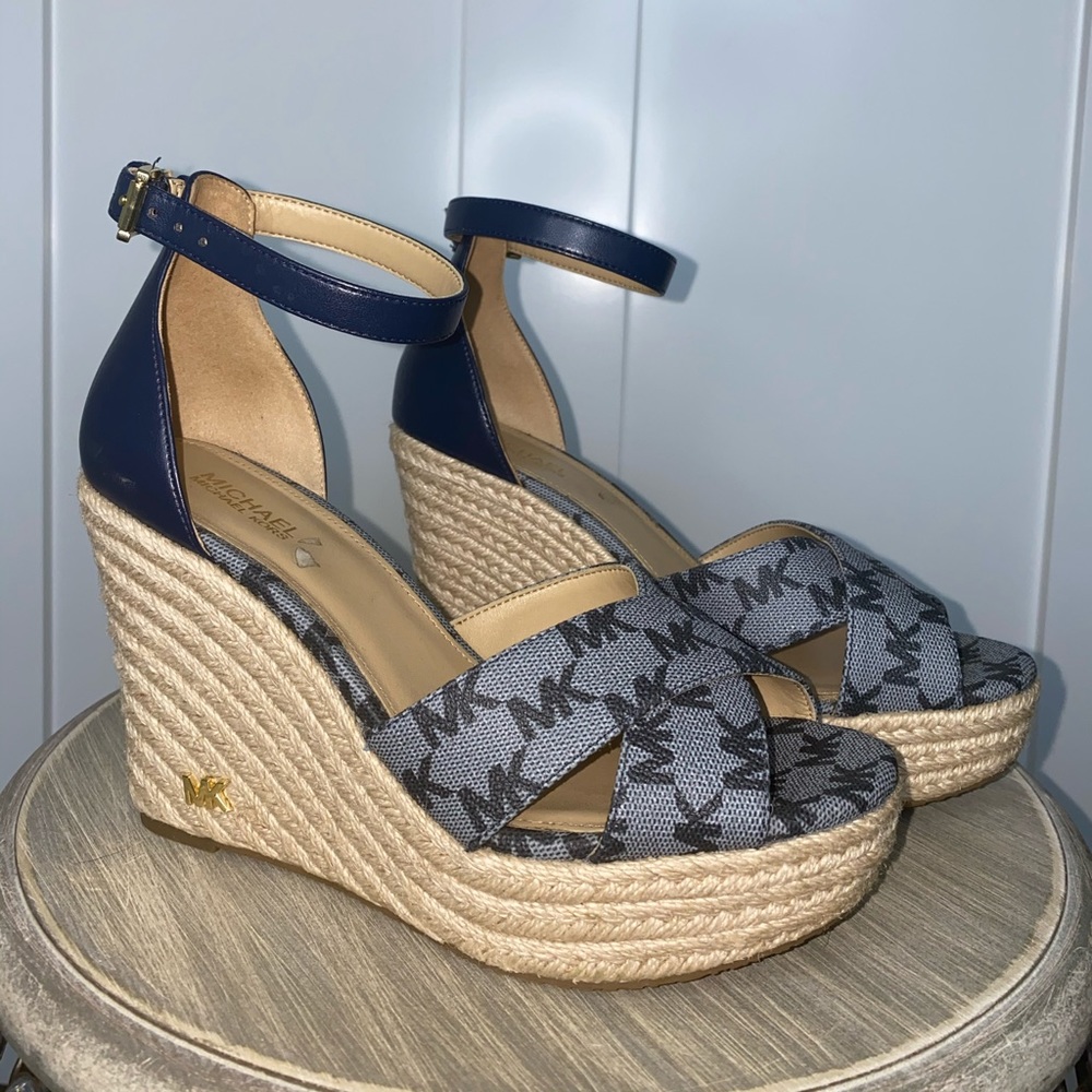 Micheal Kors Wedges